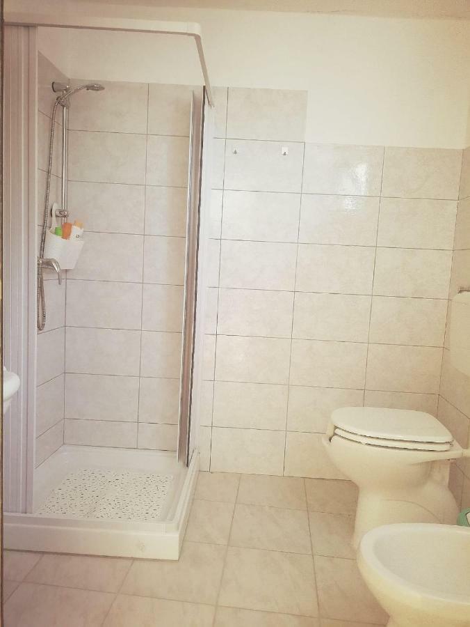 Sa Domu Antiga Villa Solarussa ภายนอก รูปภาพ